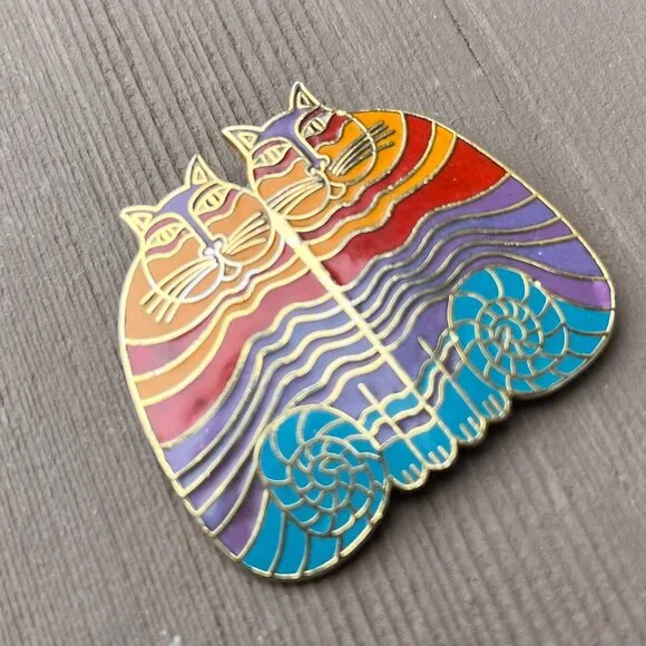 RAINBOW CATS Laurie Burch Brooch Pin - Lovely - Picture 2 of 3